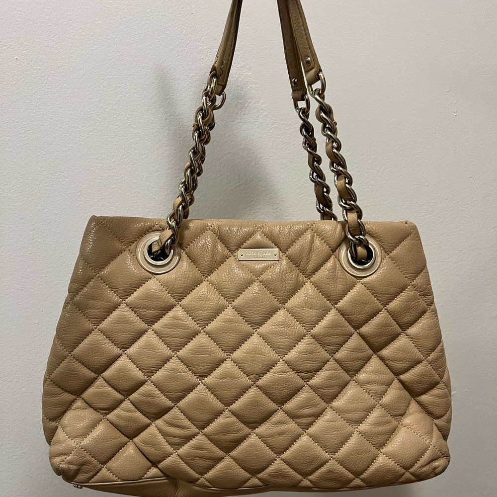 Kate spade quilted purse ivory leather shoulder bag 12”L x 3.5”W x 8”H